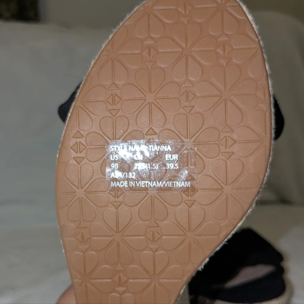 Kate Spade Tianna Black and Cream Wedge Sandals Women's Size 9 - Picture 7 of 8